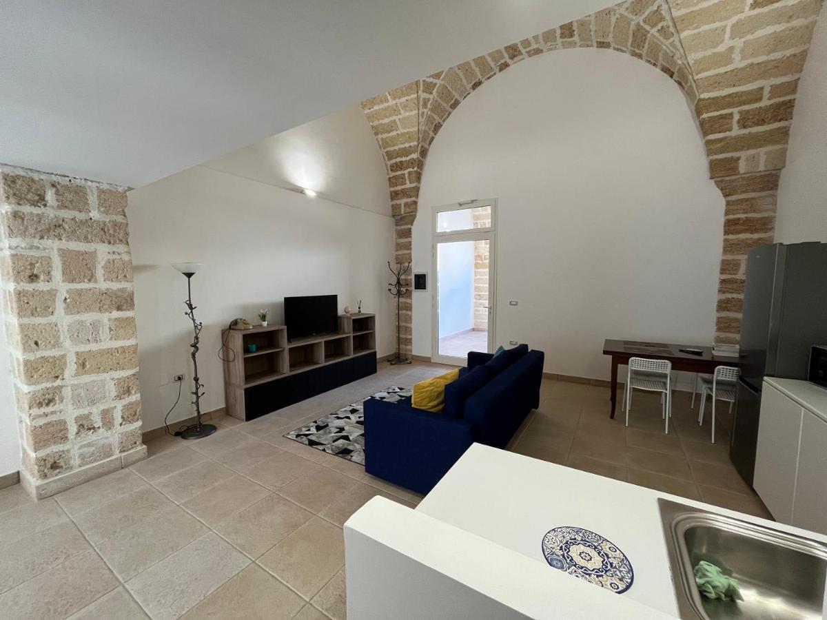 Casa Vittoria Villa Squinzano Exterior photo